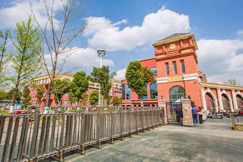 重庆市忠县职业教育中心电子商务专业介绍