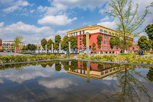 重庆市机械高级技工学校城市轨道交通运营与管理专业介绍