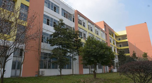 重庆市经贸中等专业学校数控技术应用专业介绍