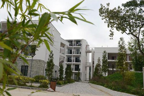 2022年南昌汽车机电学校汽车美容装潢专业招生