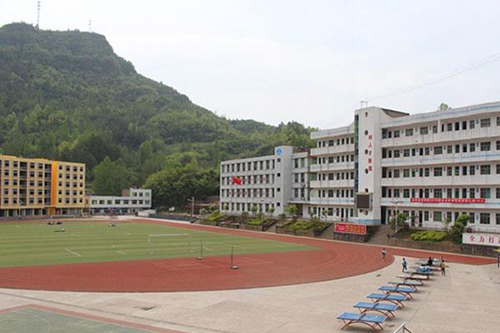 重庆市大足职业教育中心汽车制造与检修专业介绍