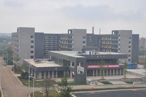 重庆市育才职业教育中心护理专业介绍