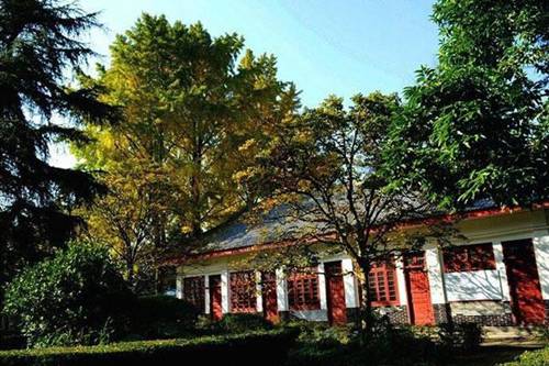 重庆市涪陵信息技术学校汽车美容与装潢专业介绍