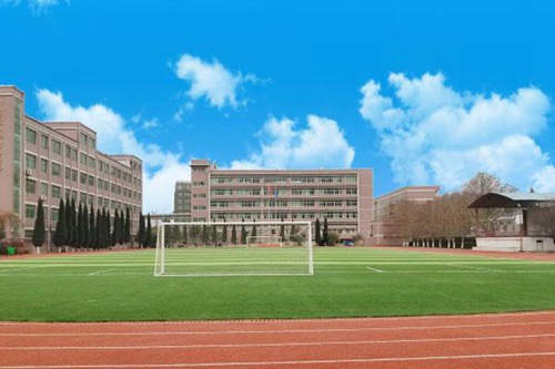 重庆市聚英技工学校幼儿保育专业介绍