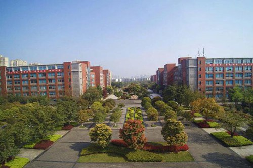 重庆市商务学校国际商务专业介绍