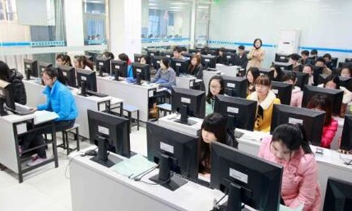 电子商务专业前景怎样？一月的工资大概多少？