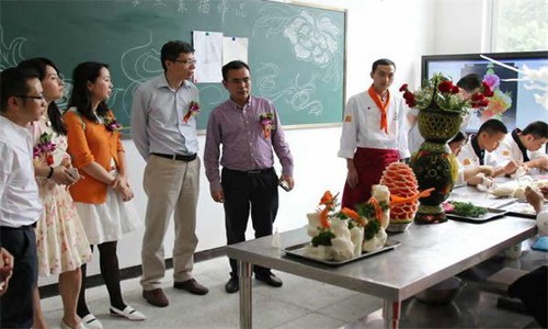 职业技术学校开设哪些专业------开云kaiyun(中国)商务学校2021年招生专业介绍