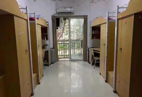 重庆知行卫生学校宿舍