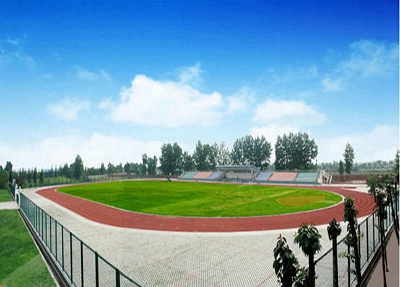 福建工业学校好不好？