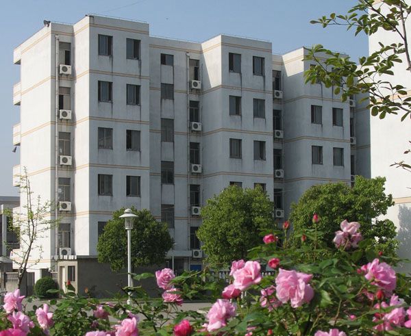 海宁卫生学校