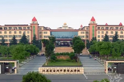 江苏省宜兴中等专业学校