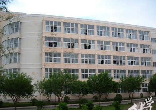 吉林省质量技术监督中等职业学校
