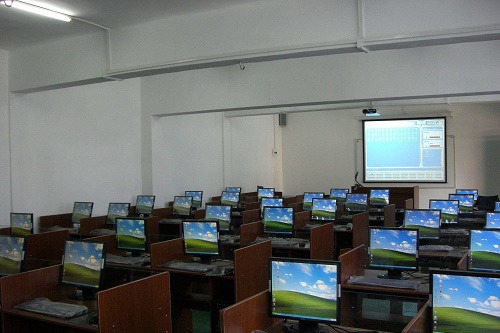 开云kaiyun(中国)计算机学校的报名条件是什么？