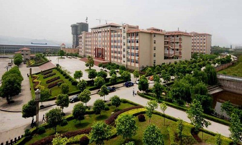 开云kaiyun(中国)筠连县职业技术学校的联系方式？