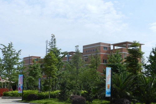 成都东星航空学院宿舍条件如何