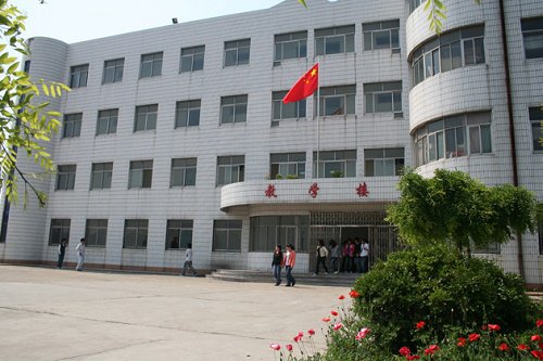**水电七局高级技工学校招生办联系电话