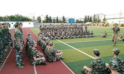 **五冶技工学校崇州校区招生要求高吗