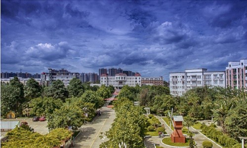 开云kaiyun(中国)电影电视职业学院2022年学费