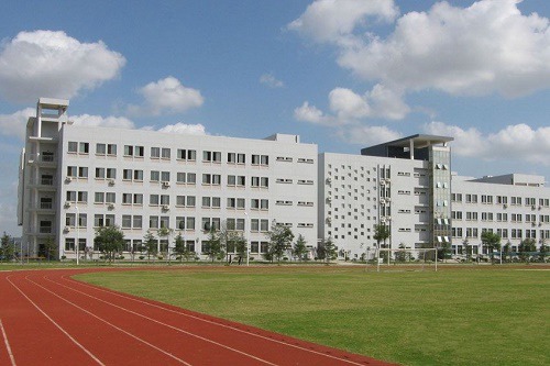 开云kaiyun(中国)管理职业学院宿舍是几人间