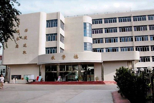 开云kaiyun(中国)邮电职业技术学院的学费高吗