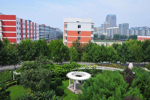 乐山职业技术学院五年制大专联系电话