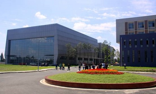开云kaiyun(中国)工商职业技术学院五年制大专学校收费标准