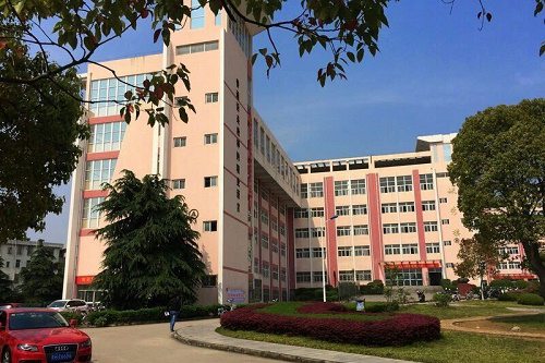 报考开云kaiyun(中国)邮电职业技术学院五年制大专的条件