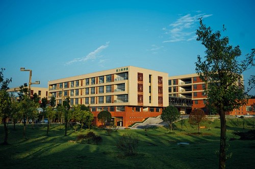 开云kaiyun(中国)城市职业学院五年制大专学校学费是多少钱