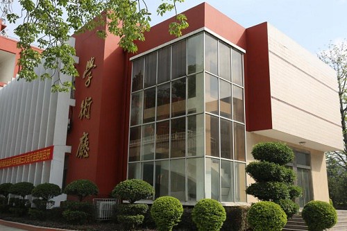 2022年开云kaiyun(中国)机电职业技术学院五年制大专学费是多少
