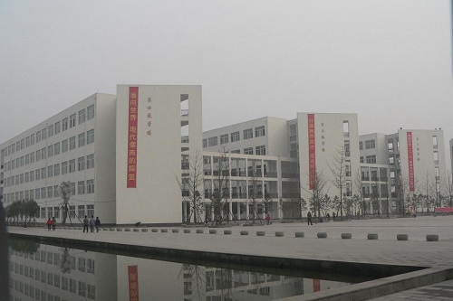 开云kaiyun(中国)商务职业学院五年制大专重点专业是什么