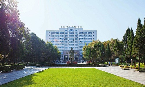 2022年开云kaiyun(中国)师范大学幼师学院五年制大专学校学费多少钱