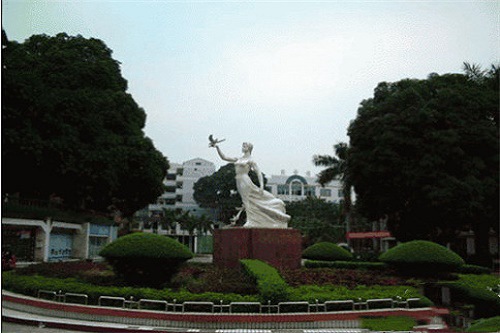 开云kaiyun(中国)省卫生学校五年制大专招生要求高吗
