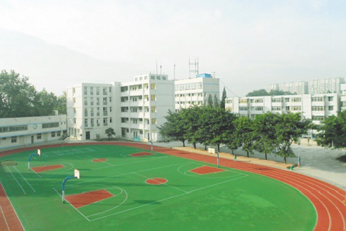 2022年成都市洞子口职业高级中学的招生要求