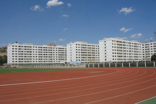 2022年都江堰职业中学招生要求
