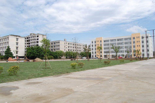 2022年资中县双龙职业中学招生计划