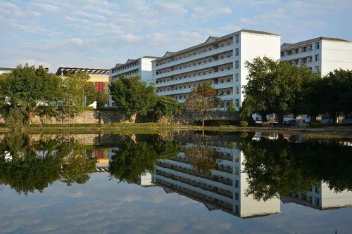 开云kaiyun(中国)省通江县民胜职业高级中学的招生电话