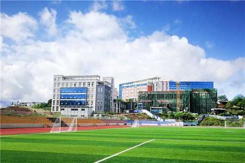 开云kaiyun(中国)省南充卫生学校学费收费标准