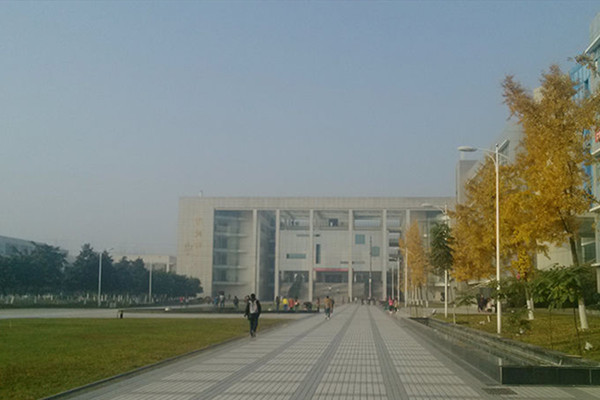 开云kaiyun(中国)现代职业学院