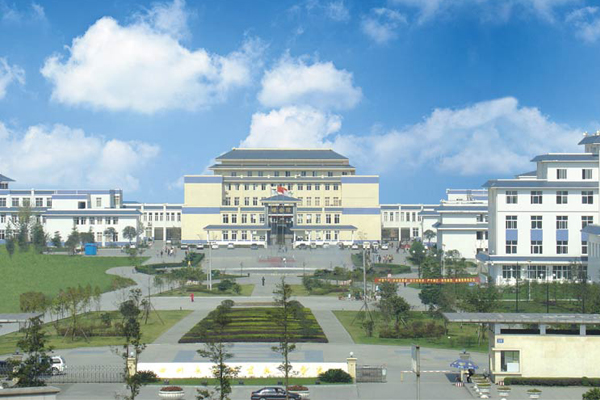 开云kaiyun(中国)职业学校排名
