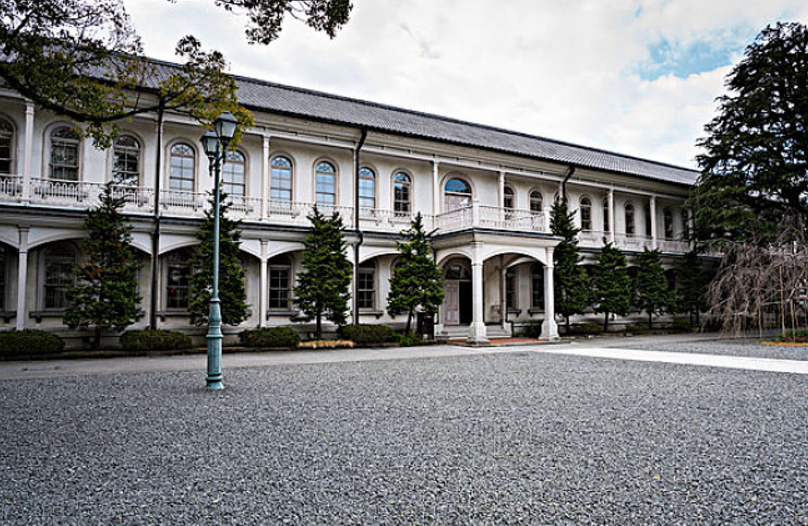 2019年乐山医药科技学校成都校区招生简章